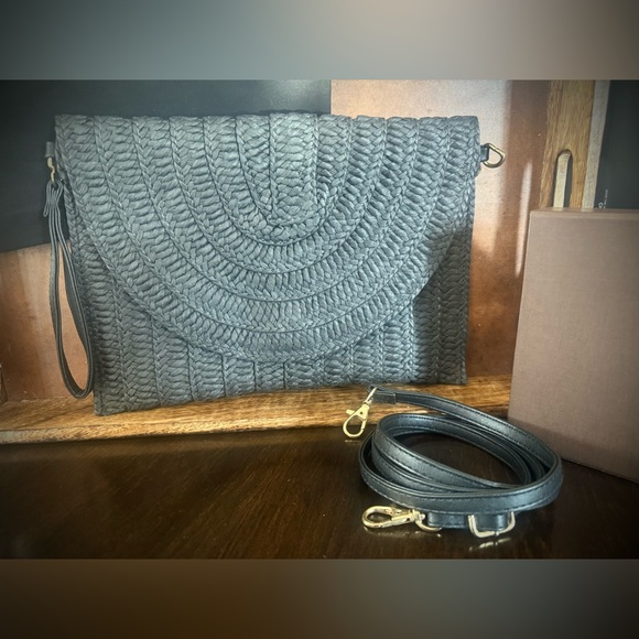 Frienda Handbags - Frienda NWOT Elegant Black Woven Wristlet Clutch w/ Crossbody Detachable Strap